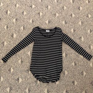 Striped Black & White Longsleeve